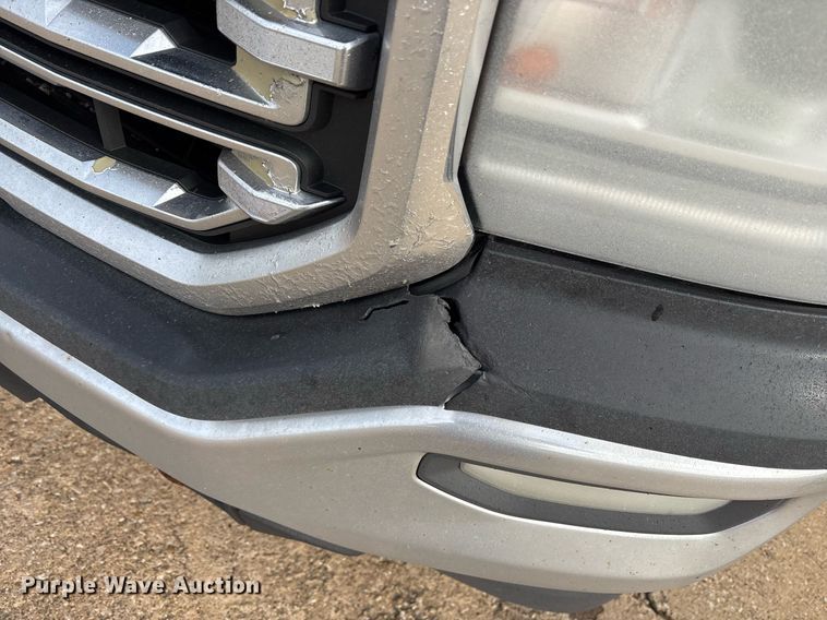 image for item OK9486 2018 GMC Sierra 1500 Crew Cab pickup truck