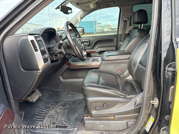 image for item OK9486 2018 GMC Sierra 1500 Crew Cab pickup truck