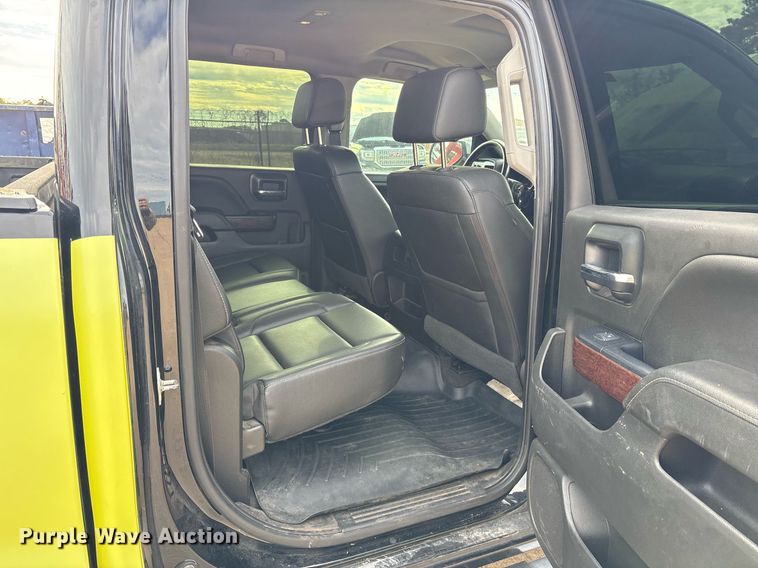 image for item OK9486 2018 GMC Sierra 1500 Crew Cab pickup truck