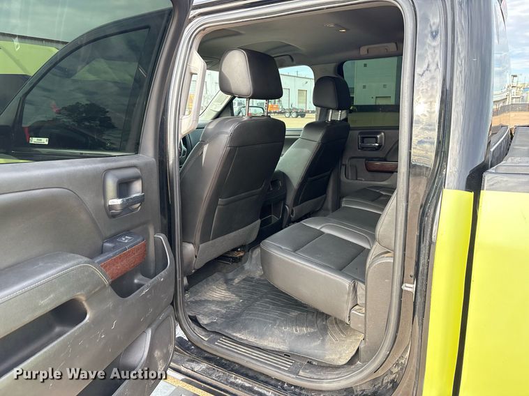 image for item OK9486 2018 GMC Sierra 1500 Crew Cab pickup truck