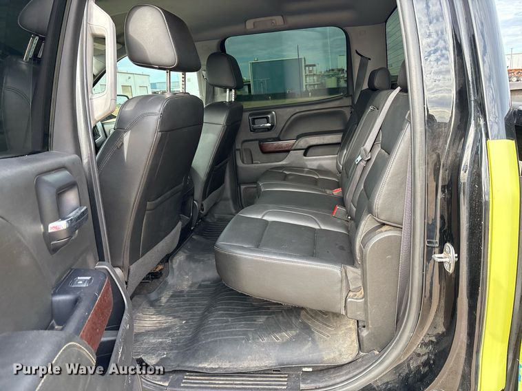 image for item OK9486 2018 GMC Sierra 1500 Crew Cab pickup truck