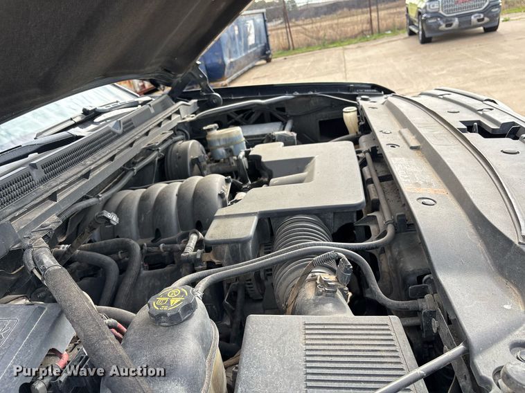 image for item OK9486 2018 GMC Sierra 1500 Crew Cab pickup truck