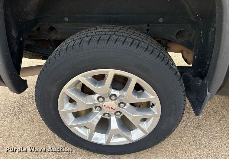 image for item OK9486 2018 GMC Sierra 1500 Crew Cab pickup truck