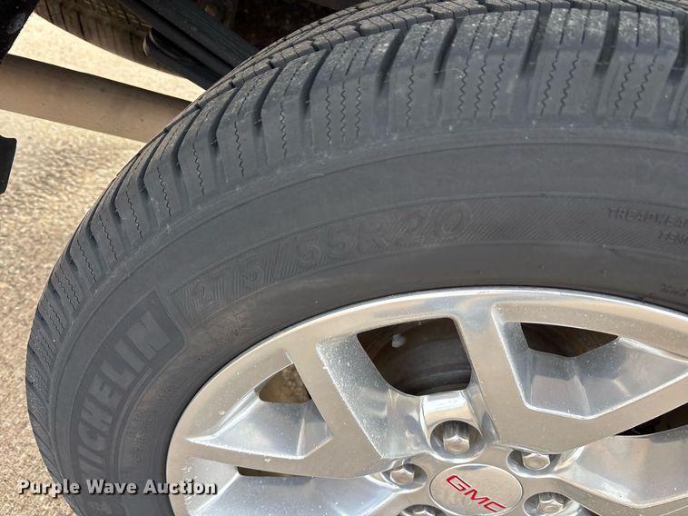 image for item OK9486 2018 GMC Sierra 1500 Crew Cab pickup truck