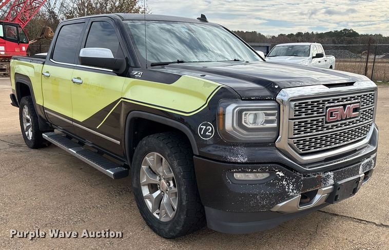 image for item OK9487 2018 GMC Sierra 1500 Crew Cab pickup truck