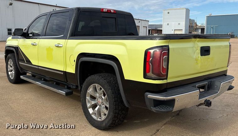 image for item OK9487 2018 GMC Sierra 1500 Crew Cab pickup truck