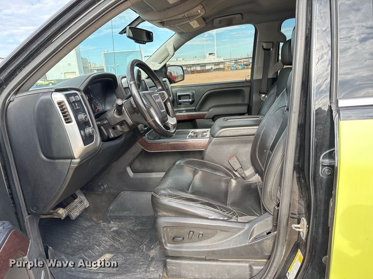 image for item OK9487 2018 GMC Sierra 1500 Crew Cab pickup truck