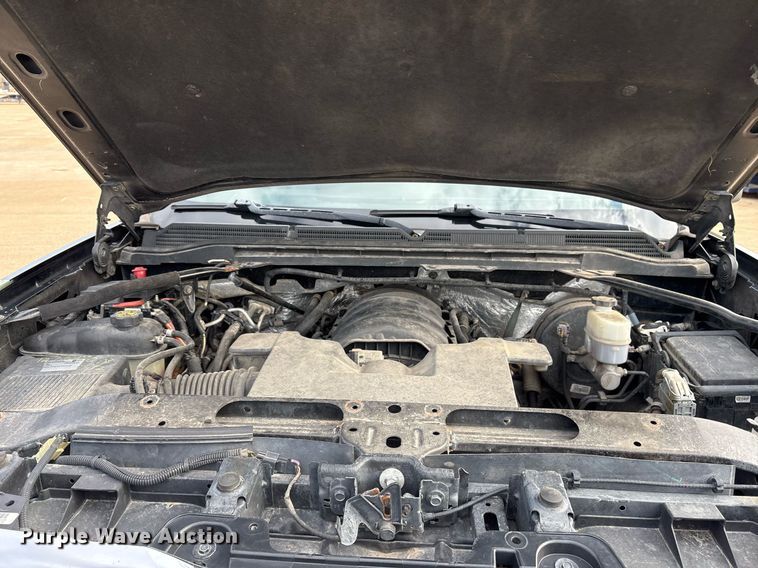 image for item OK9487 2018 GMC Sierra 1500 Crew Cab pickup truck