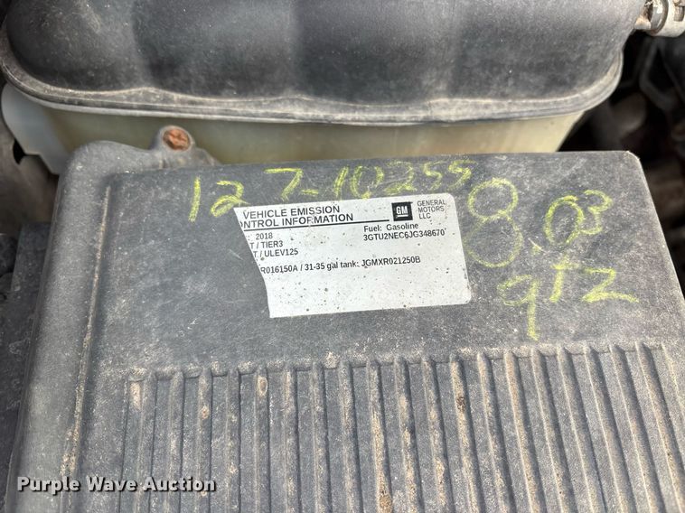 image for item OK9487 2018 GMC Sierra 1500 Crew Cab pickup truck