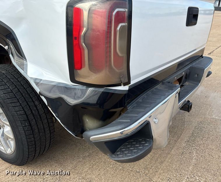 image for item OK9488 2018 GMC Sierra 1500 Crew Cab pickup truck