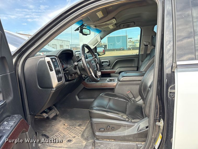 image for item OK9488 2018 GMC Sierra 1500 Crew Cab pickup truck