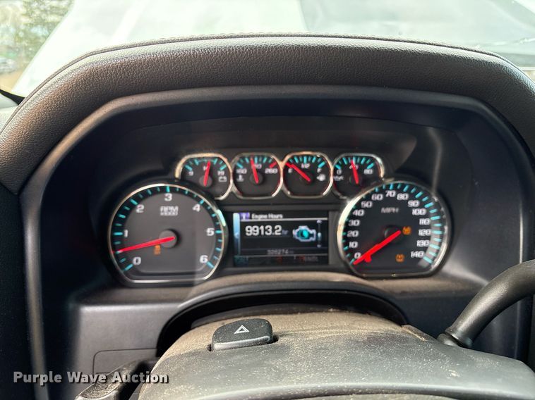 image for item OK9488 2018 GMC Sierra 1500 Crew Cab pickup truck