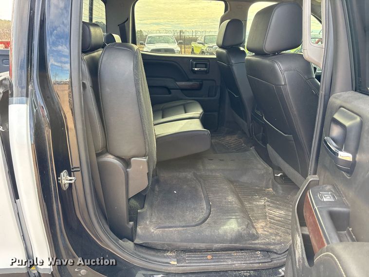 image for item OK9488 2018 GMC Sierra 1500 Crew Cab pickup truck