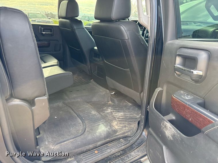 image for item OK9488 2018 GMC Sierra 1500 Crew Cab pickup truck