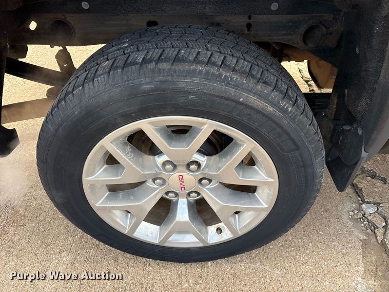 image for item OK9488 2018 GMC Sierra 1500 Crew Cab pickup truck