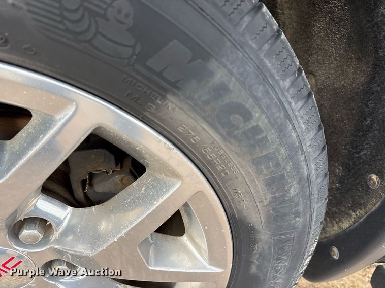 image for item OK9488 2018 GMC Sierra 1500 Crew Cab pickup truck