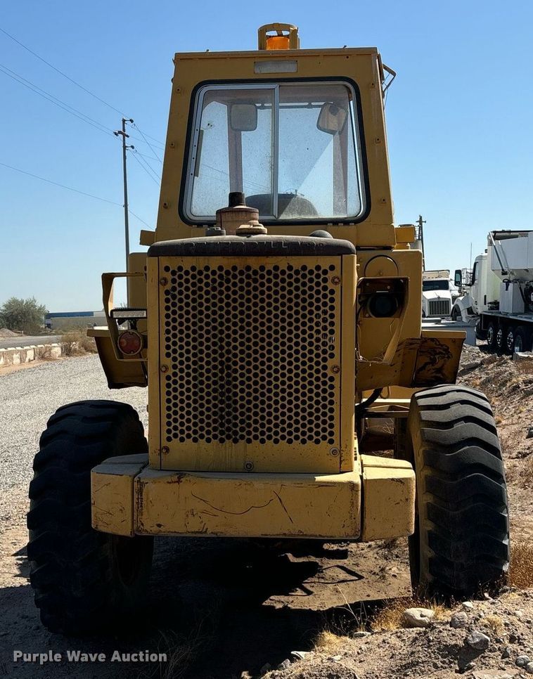image for item DH8626 1978 Caterpillar 920 wheel loader