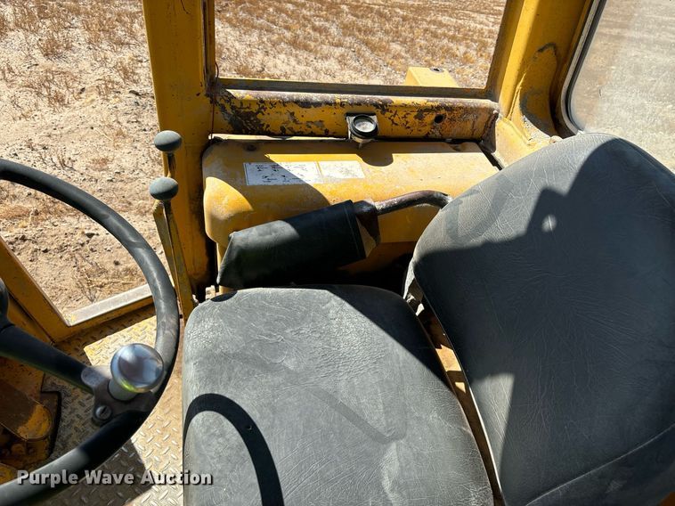 image for item DH8626 1978 Caterpillar 920 wheel loader