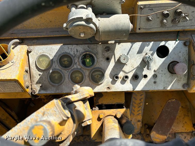 image for item DH8626 1978 Caterpillar 920 wheel loader