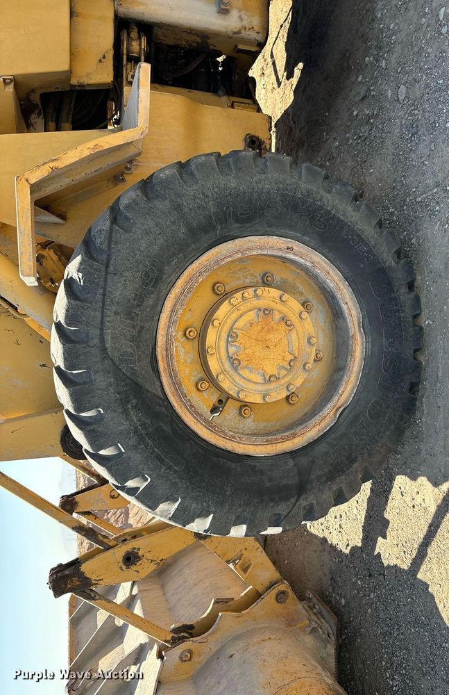 image for item DH8626 1978 Caterpillar 920 wheel loader