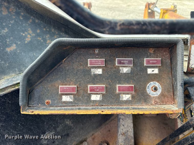 image for item DH9222 1976 Michigan  125B wheel loader