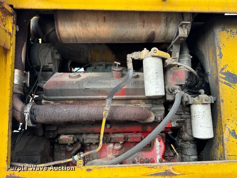 image for item DH9222 1976 Michigan  125B wheel loader