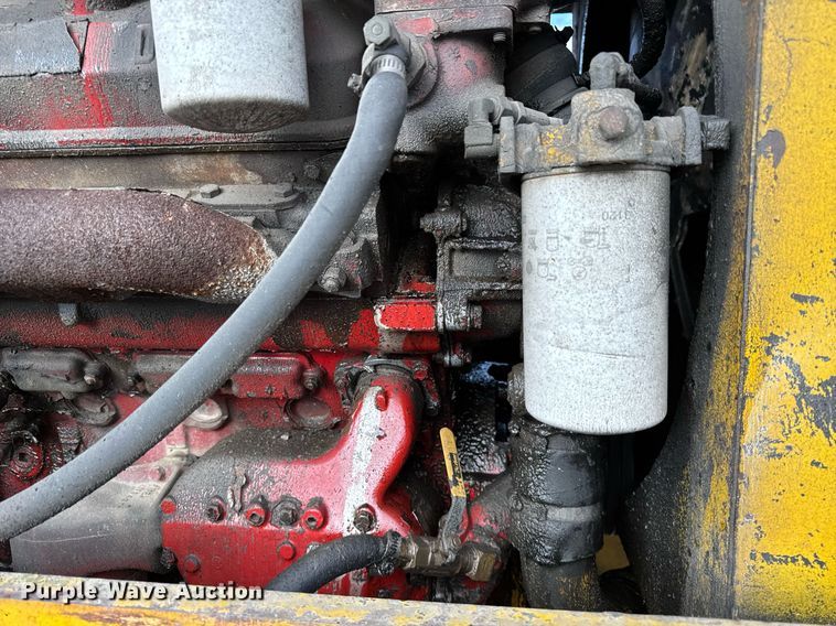 image for item DH9222 1976 Michigan  125B wheel loader