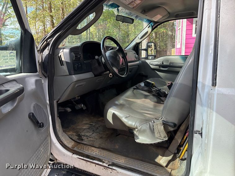 image for item DM1851 2007 Ford F450 Super Duty dump truck