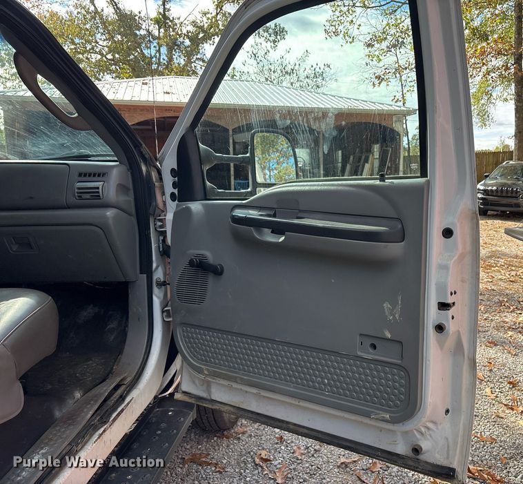 image for item DM1851 2007 Ford F450 Super Duty dump truck