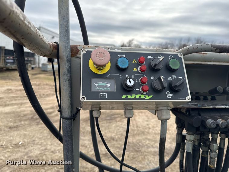 image for item DM5502 Nifty SD50D 4WD boom lift