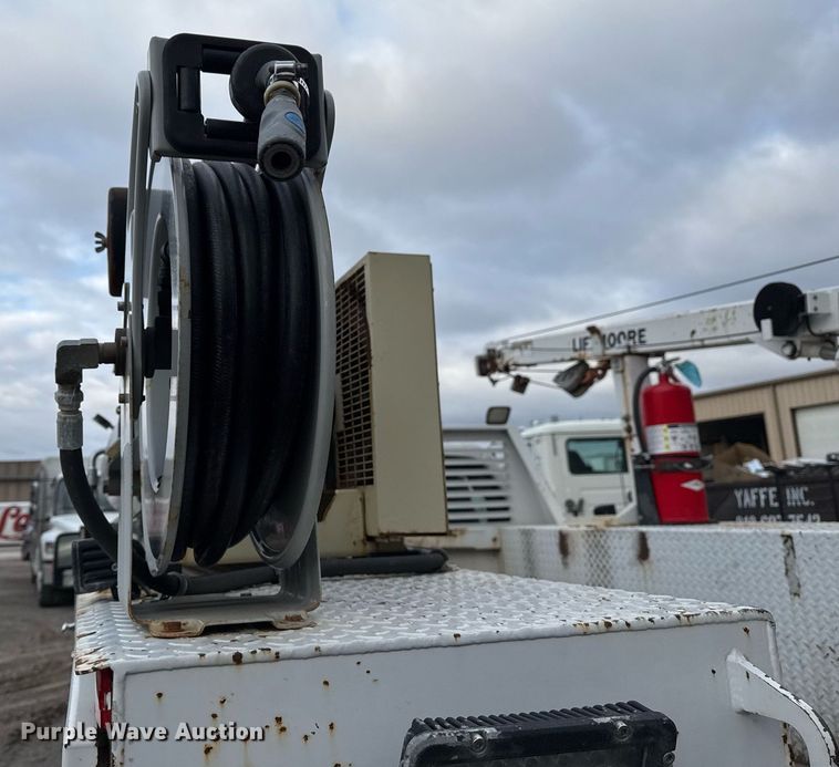 image for item DM5508 2015 Ford F450 Super Duty SuperCab utility / service truck