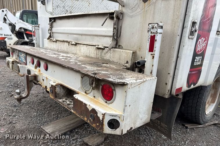 image for item DM5508 2015 Ford F450 Super Duty SuperCab utility / service truck