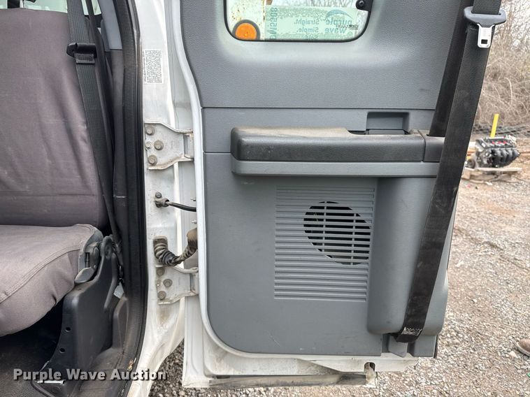 image for item DM5508 2015 Ford F450 Super Duty SuperCab utility / service truck