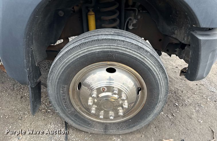 image for item DM5508 2015 Ford F450 Super Duty SuperCab utility / service truck