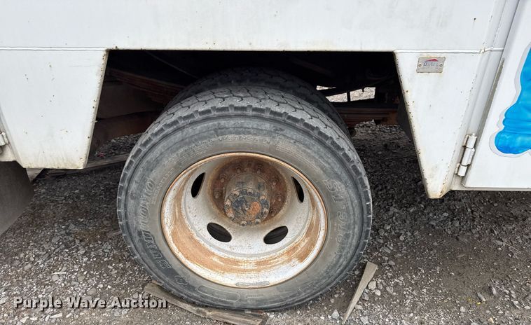 image for item DM5508 2015 Ford F450 Super Duty SuperCab utility / service truck