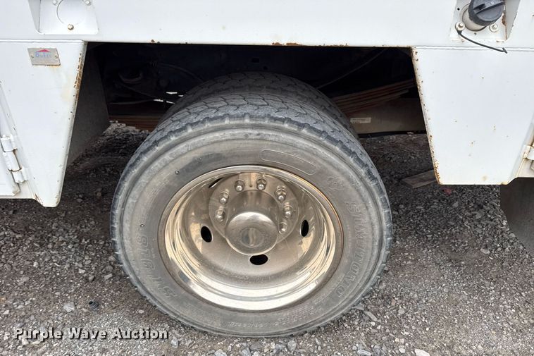 image for item DM5508 2015 Ford F450 Super Duty SuperCab utility / service truck