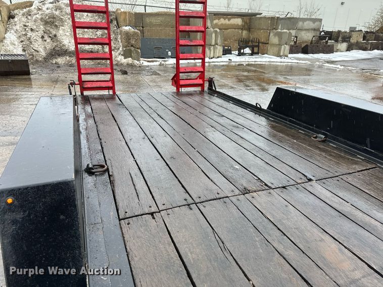 image for item DN0889 2015 Towmaster B6D equipment trailer