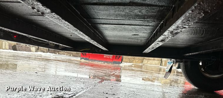 image for item DN0889 2015 Towmaster B6D equipment trailer