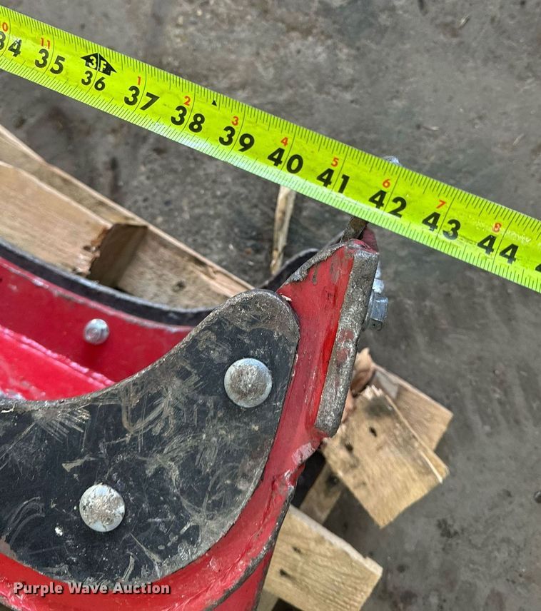 image for item DN0899 CMP HG61 rotating excavator grapple