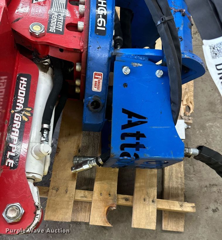 image for item DN0899 CMP HG61 rotating excavator grapple