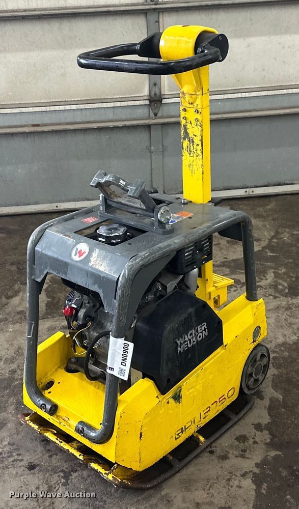 image for item DN0900 2014 Wacker Neuson BPU 3750 ATS plate compactor