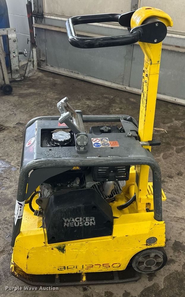 image for item DN0900 2014 Wacker Neuson BPU 3750 ATS plate compactor
