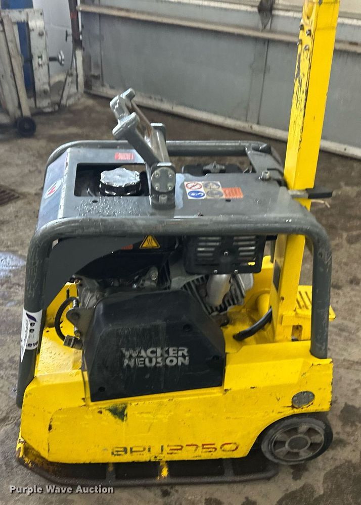 image for item DN0900 2014 Wacker Neuson BPU 3750 ATS plate compactor