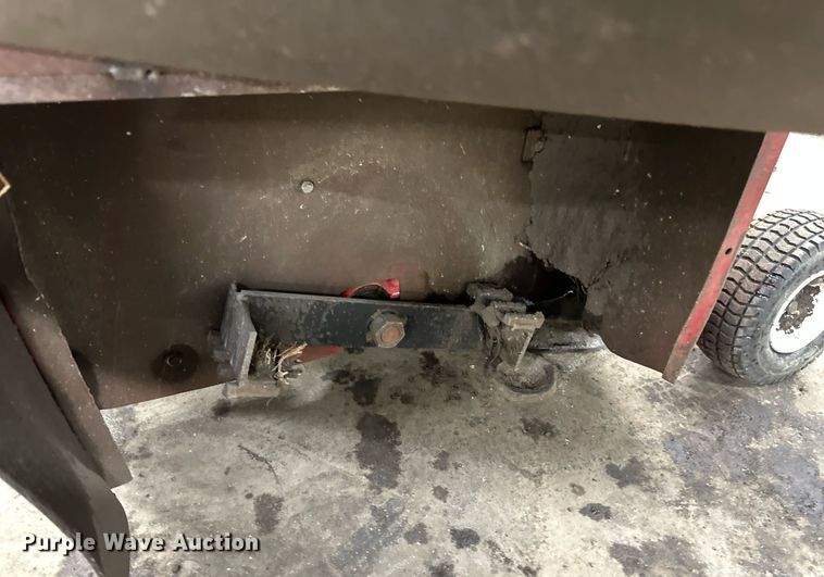 image for item DN0902 Lawn equipment