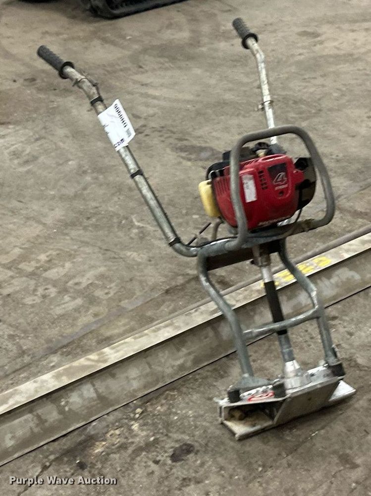 image for item DN0906 Whiteman  power screed