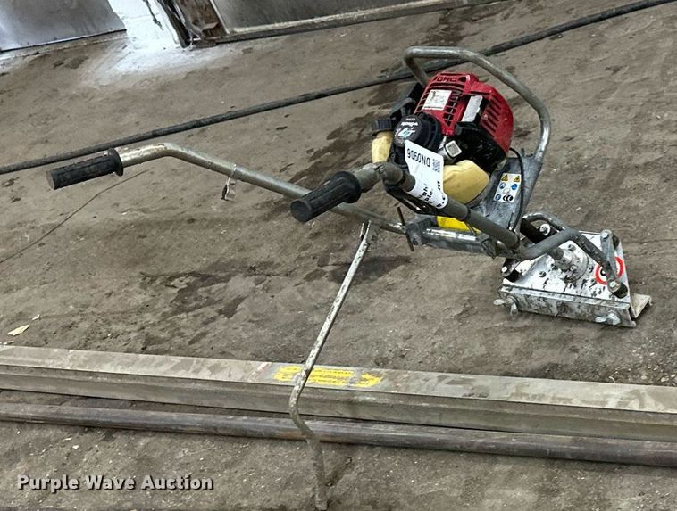 image for item DN0906 Whiteman  power screed