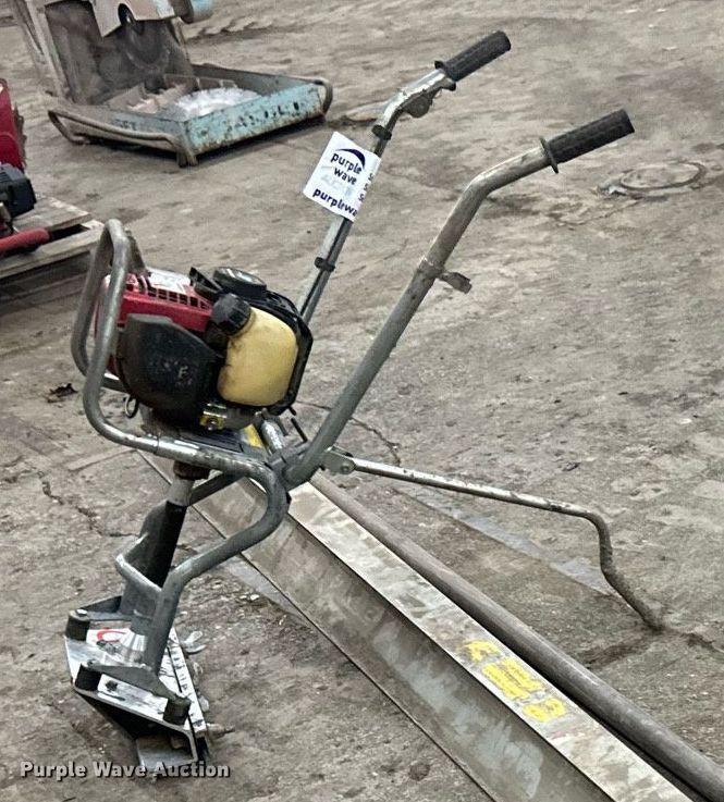 image for item DN0906 Whiteman  power screed