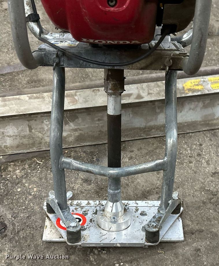 image for item DN0906 Whiteman  power screed