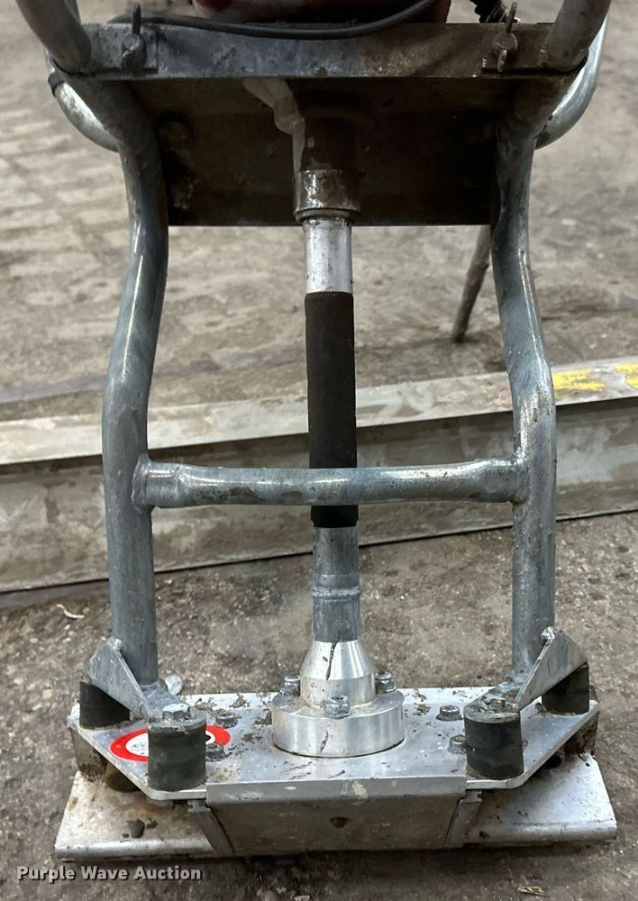 image for item DN0906 Whiteman  power screed