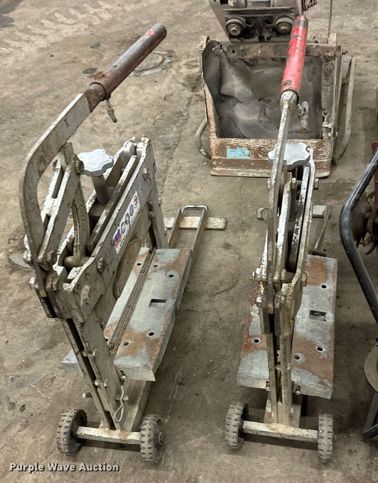 image for item DN0908 Tools